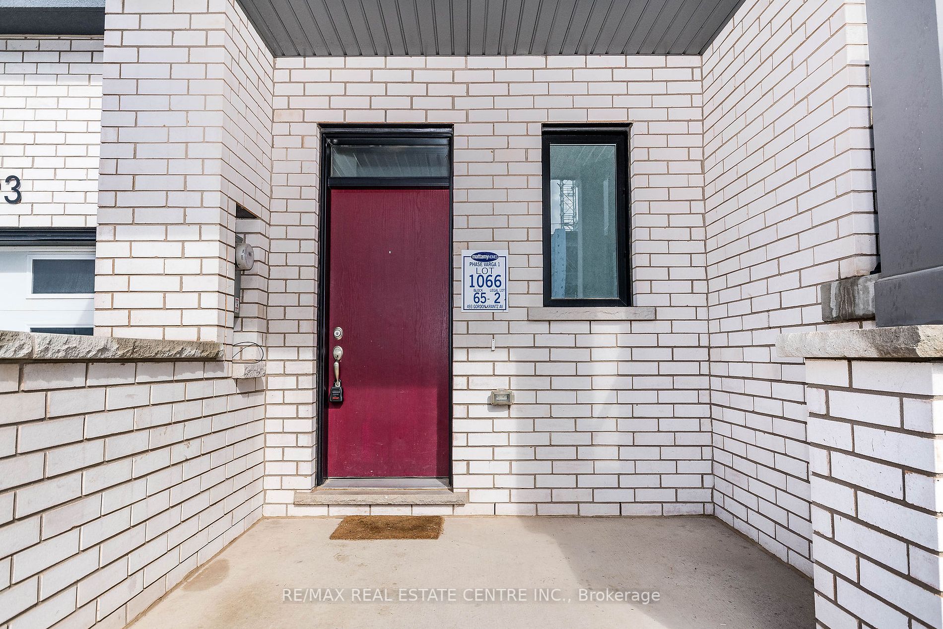 493 Gordon Krantz Ave