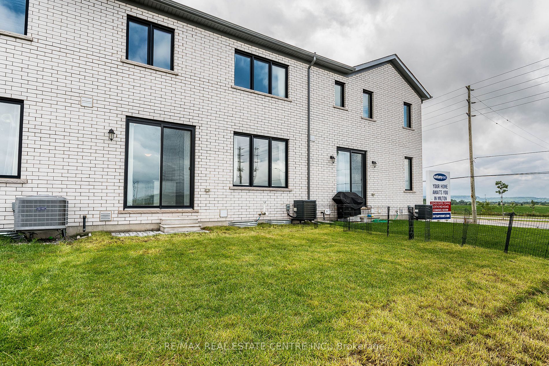493 Gordon Krantz Ave