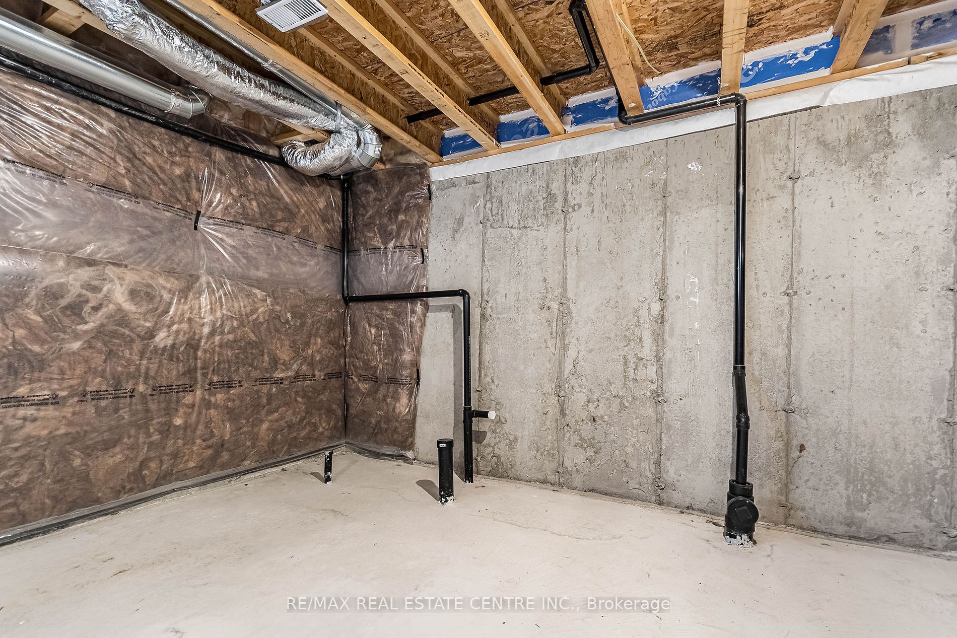 493 Gordon Krantz Ave