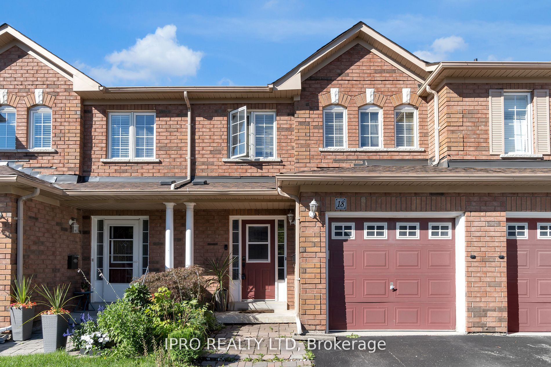 9900 Mclaughlin Rd N, #18