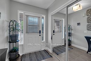 9900 Mclaughlin Rd N, #18