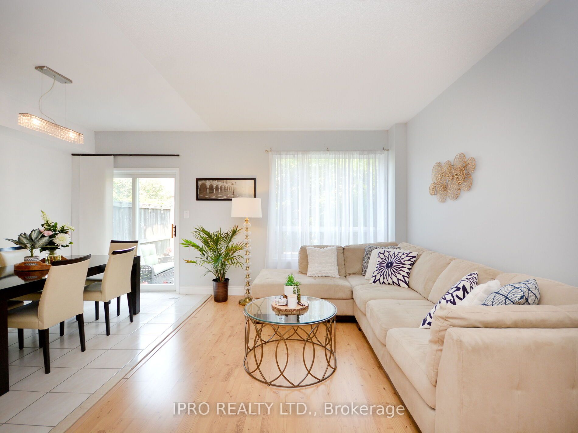 1202 Parkwest Pl, #13