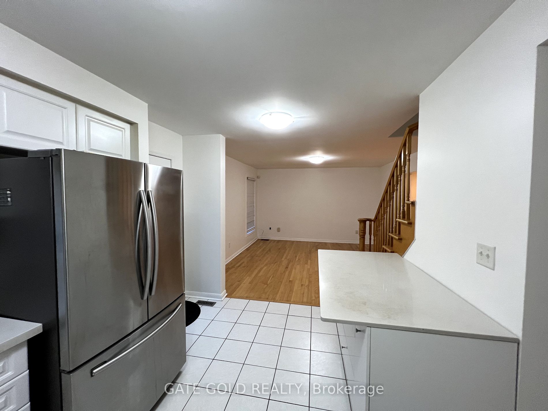 1584 Ramshaw Crescent