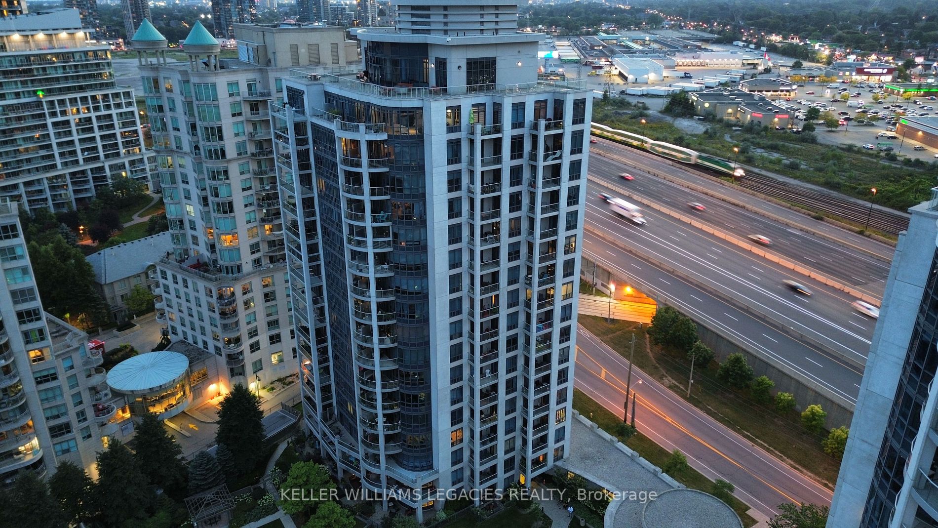 2087 Lake Shore Blvd W, #1001