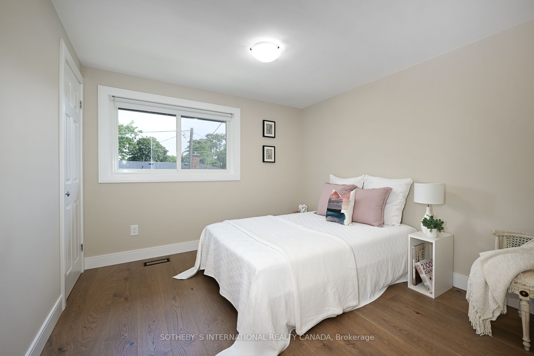 2142 Meadowbrook Rd