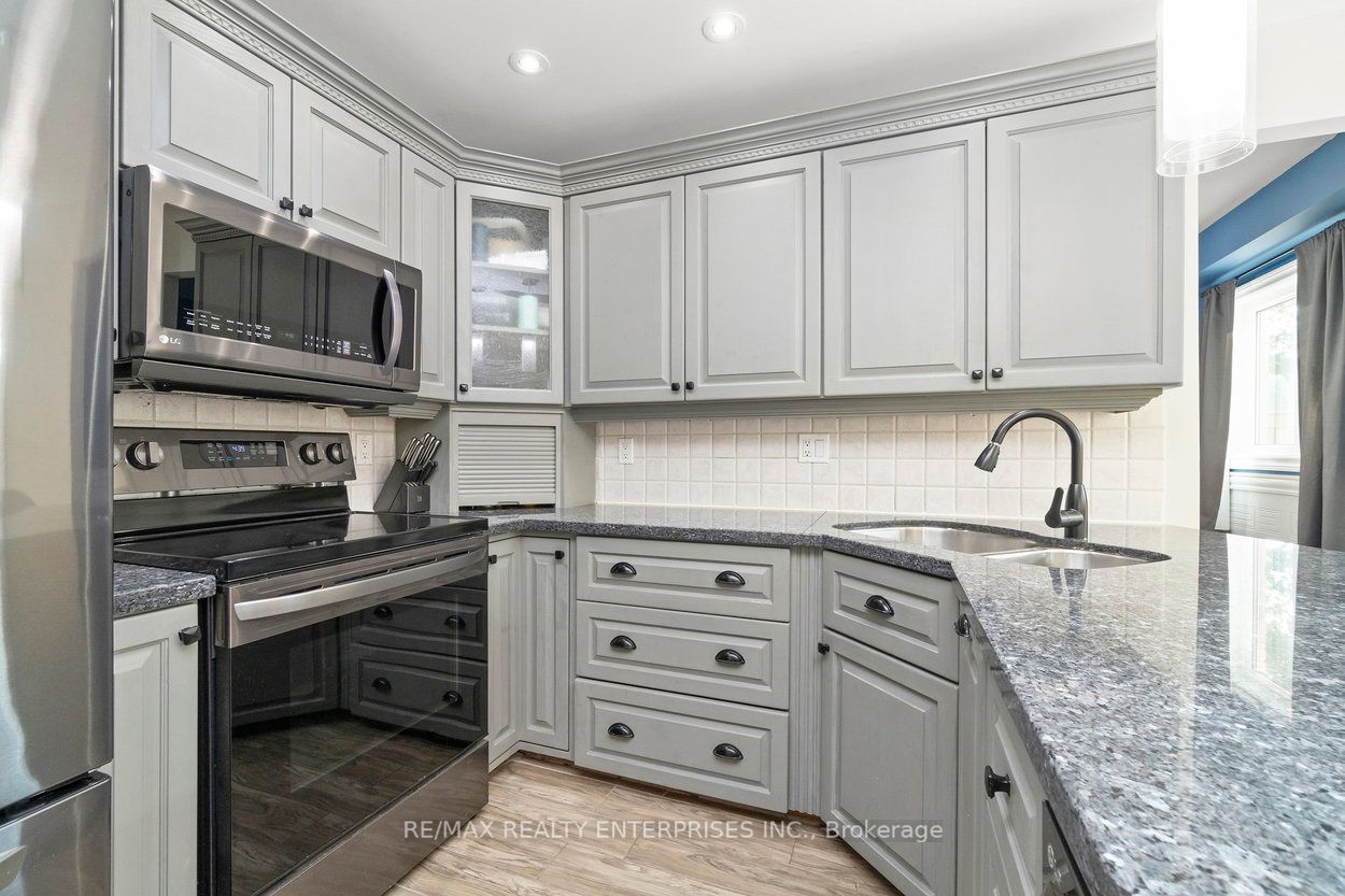 2054 Hunters Wood Drive
