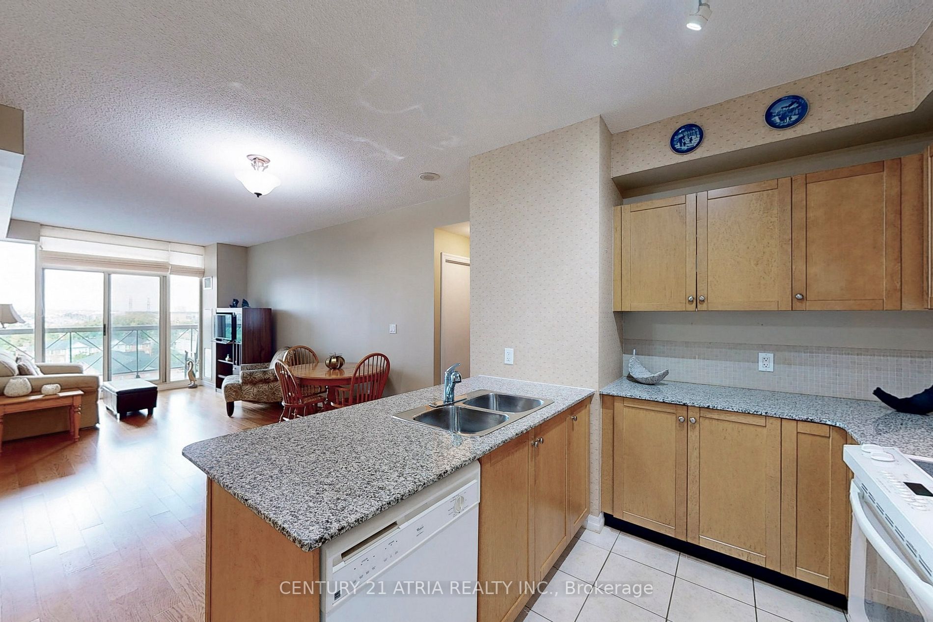 Listing W6809658 - Large Photo # 1