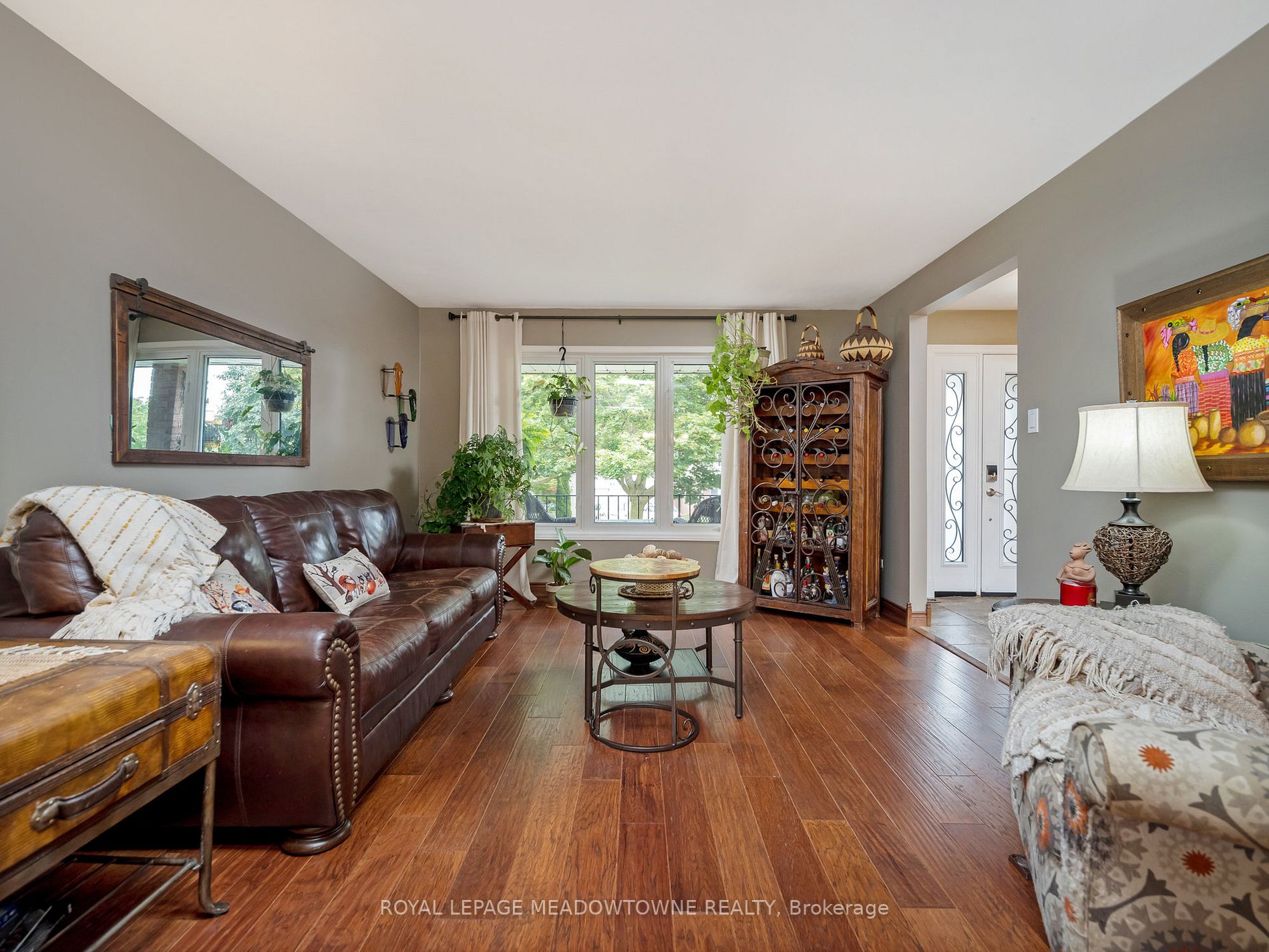 24 Hillside Dr