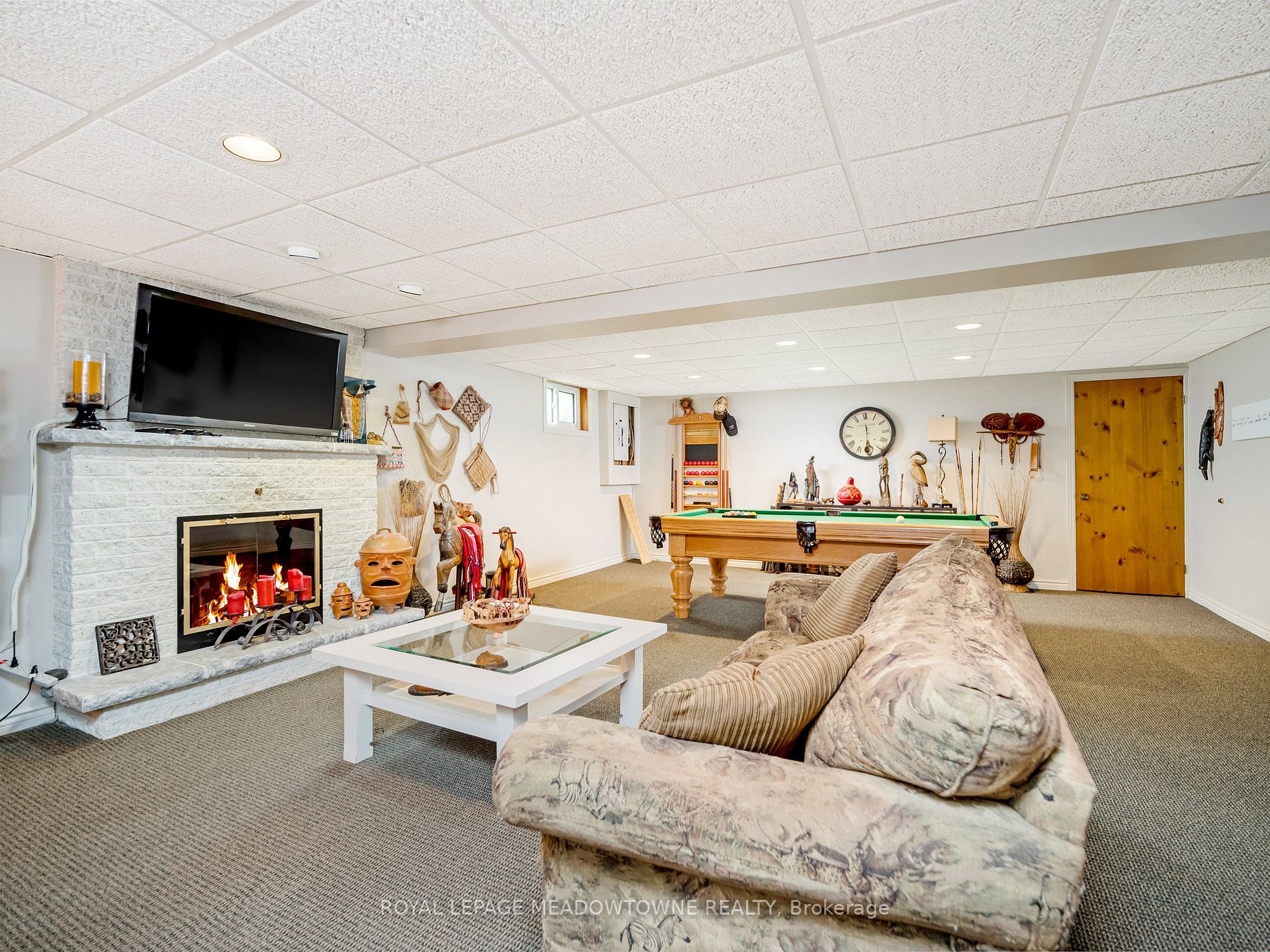24 Hillside Dr
