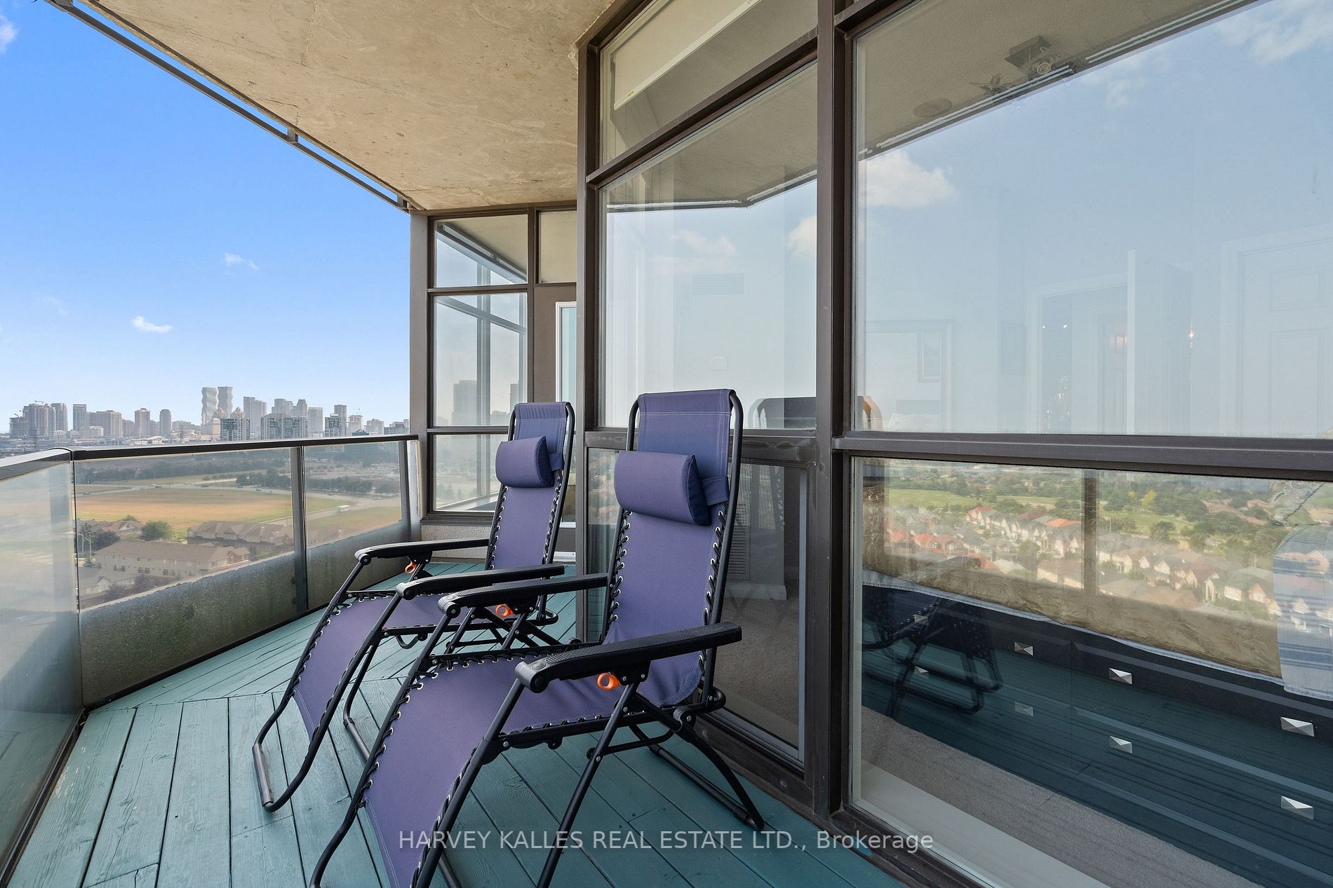 220 Forum Dr, #Ph 101
