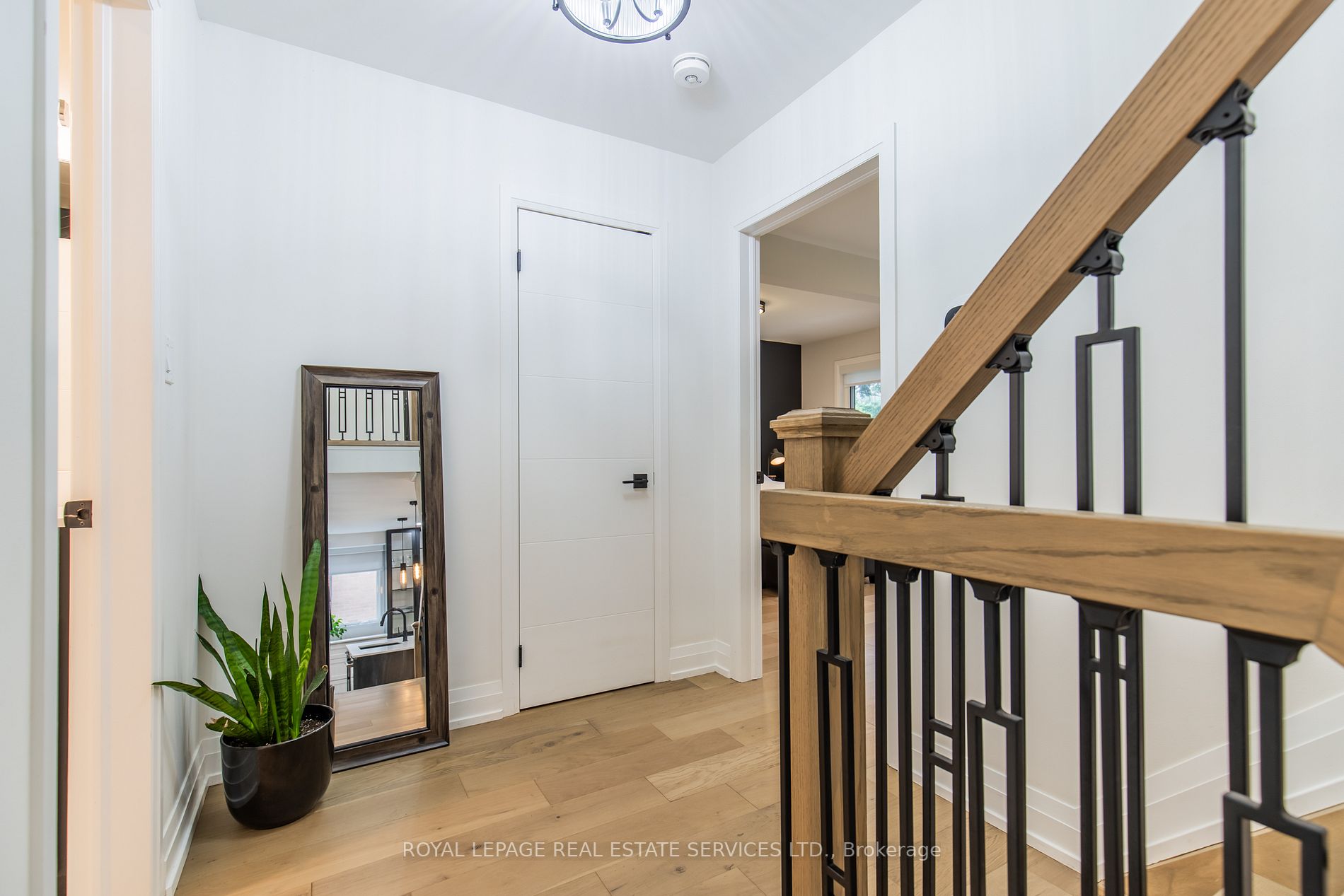 478 Beverley Dr