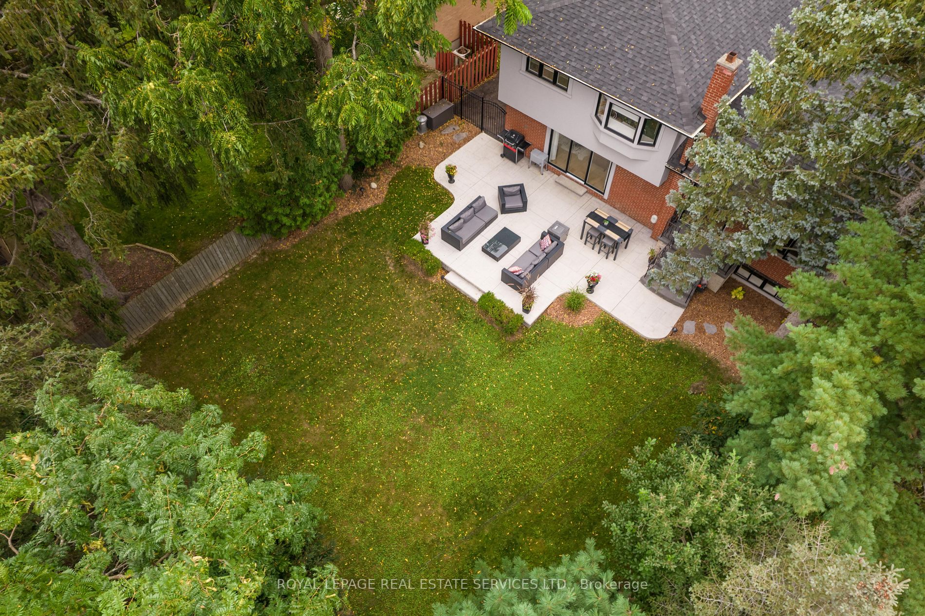 478 Beverley Dr