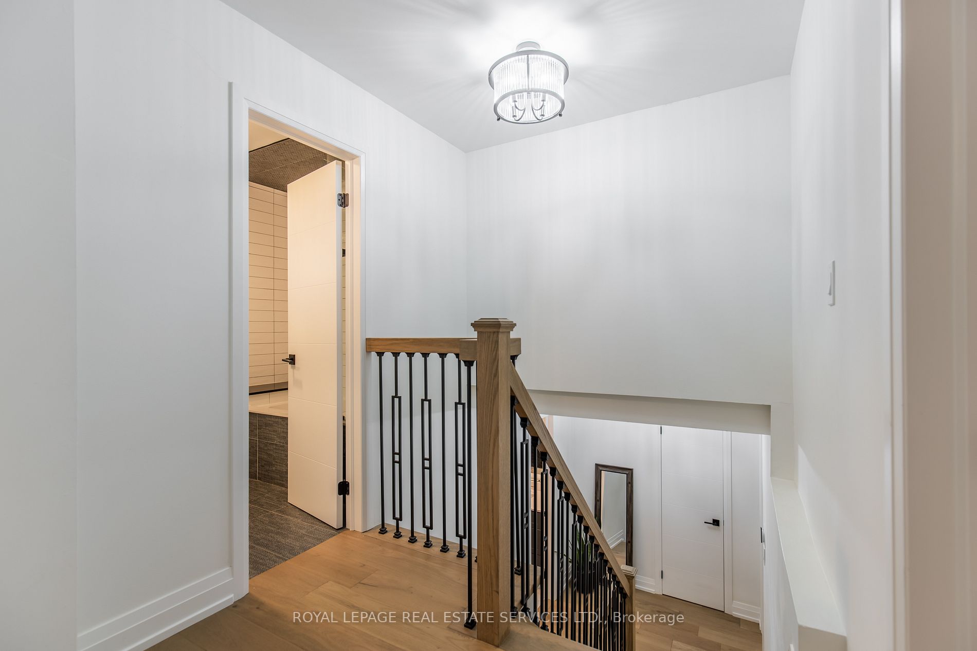 478 Beverley Dr