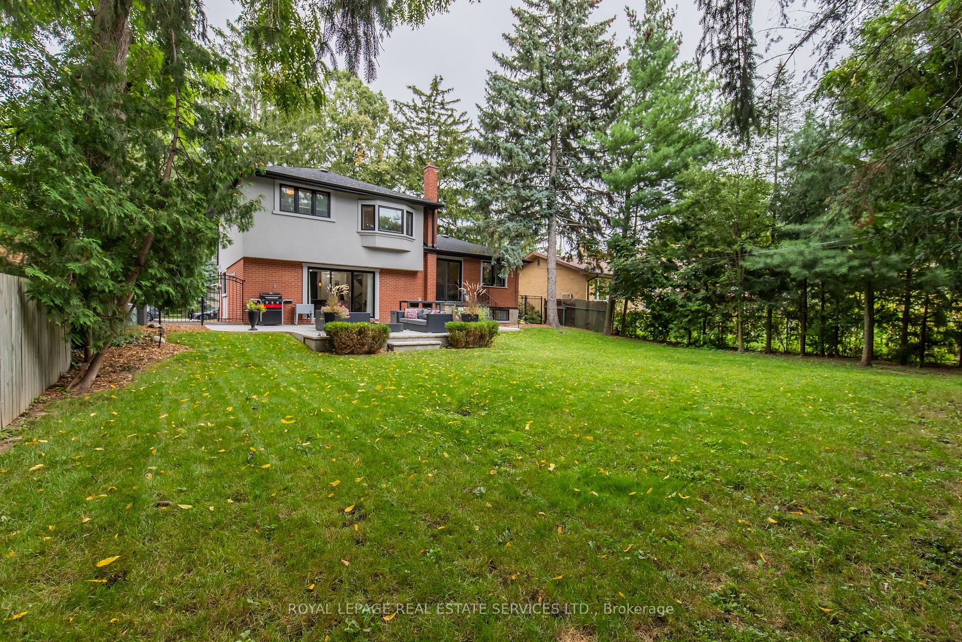 478 Beverley Dr