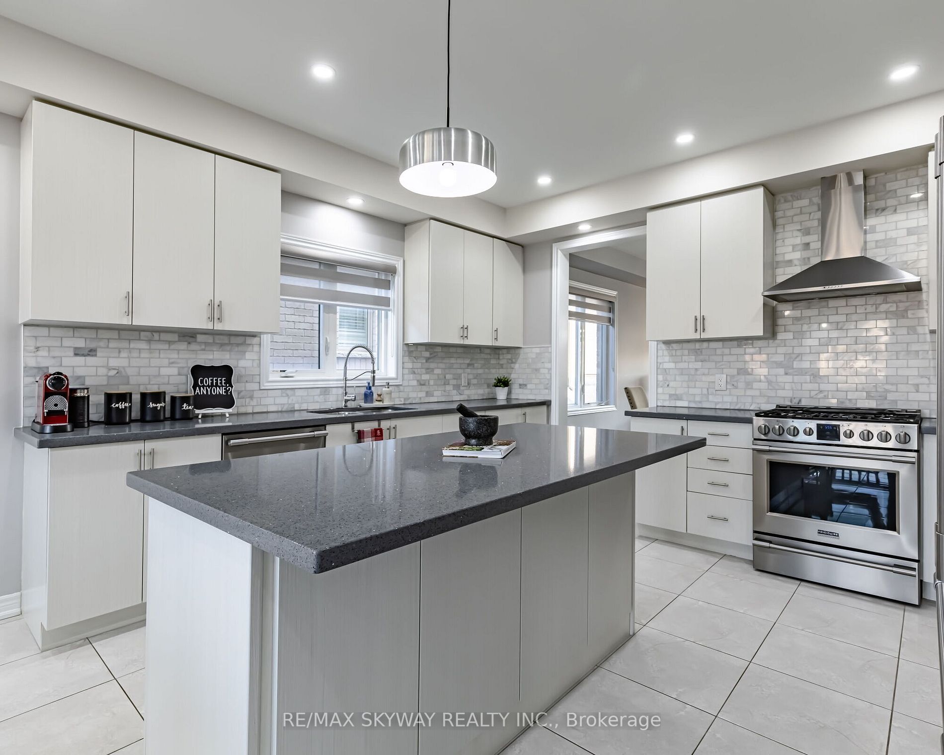 63 Blackberry Valley Crescent