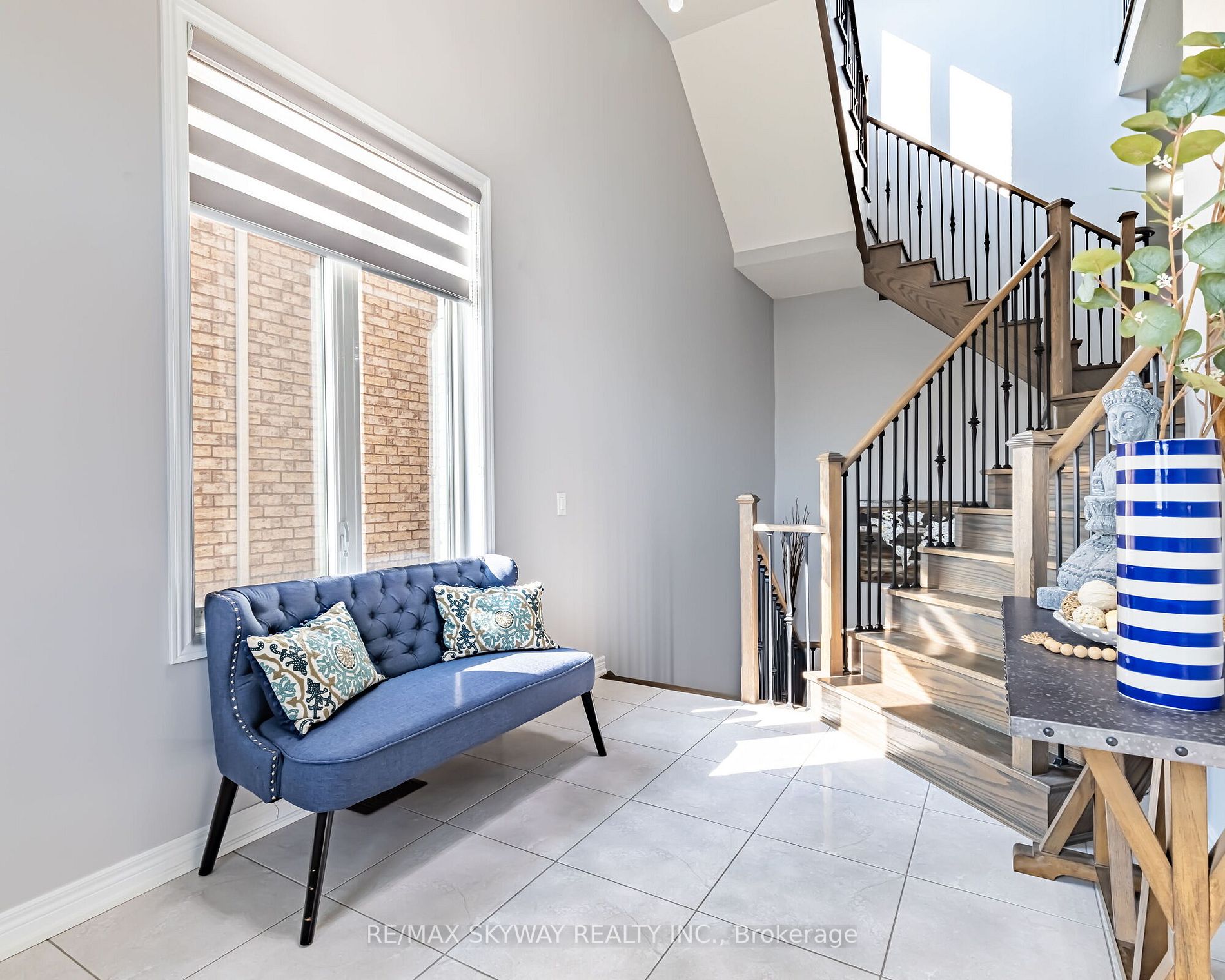 63 Blackberry Valley Crescent