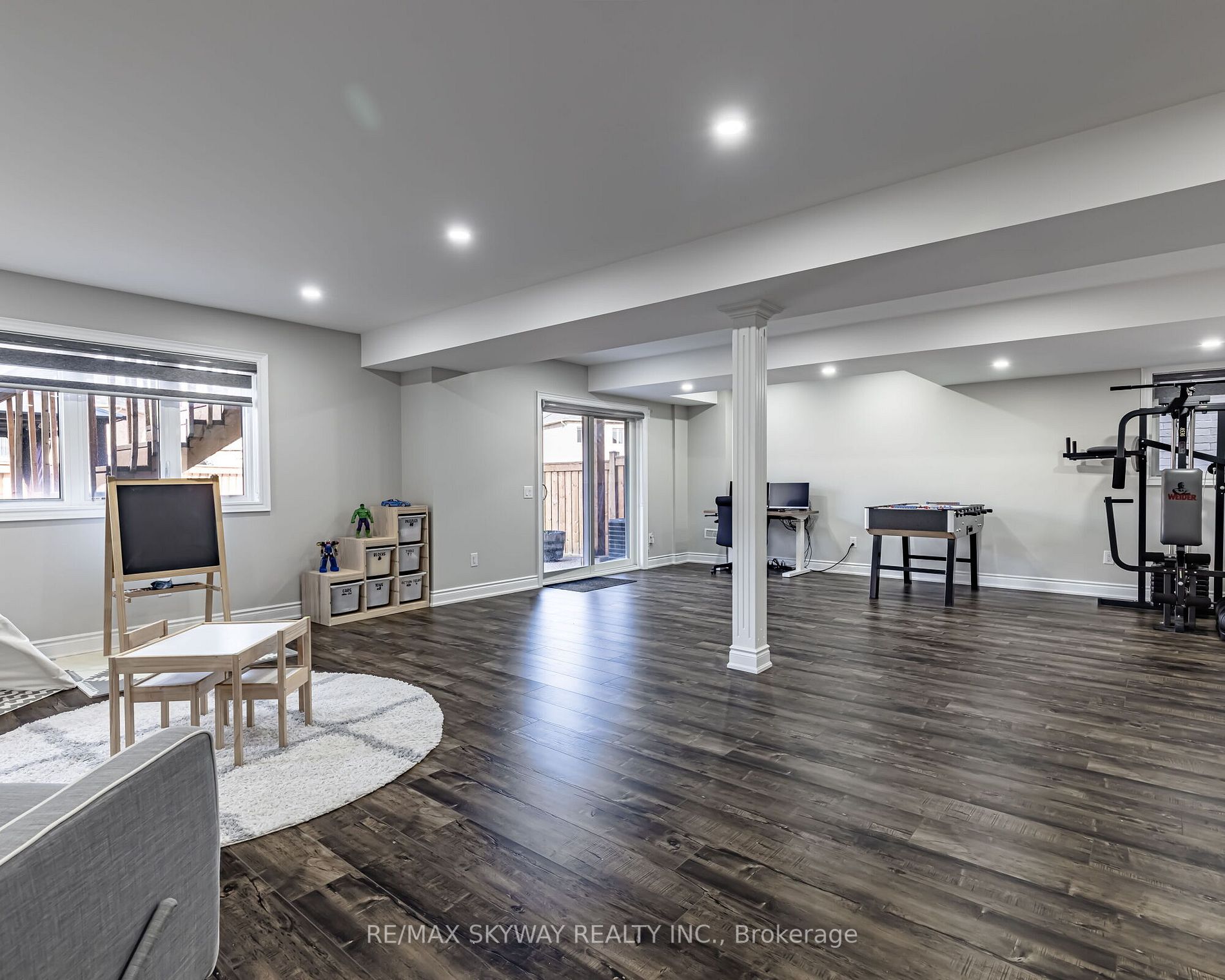 63 Blackberry Valley Crescent