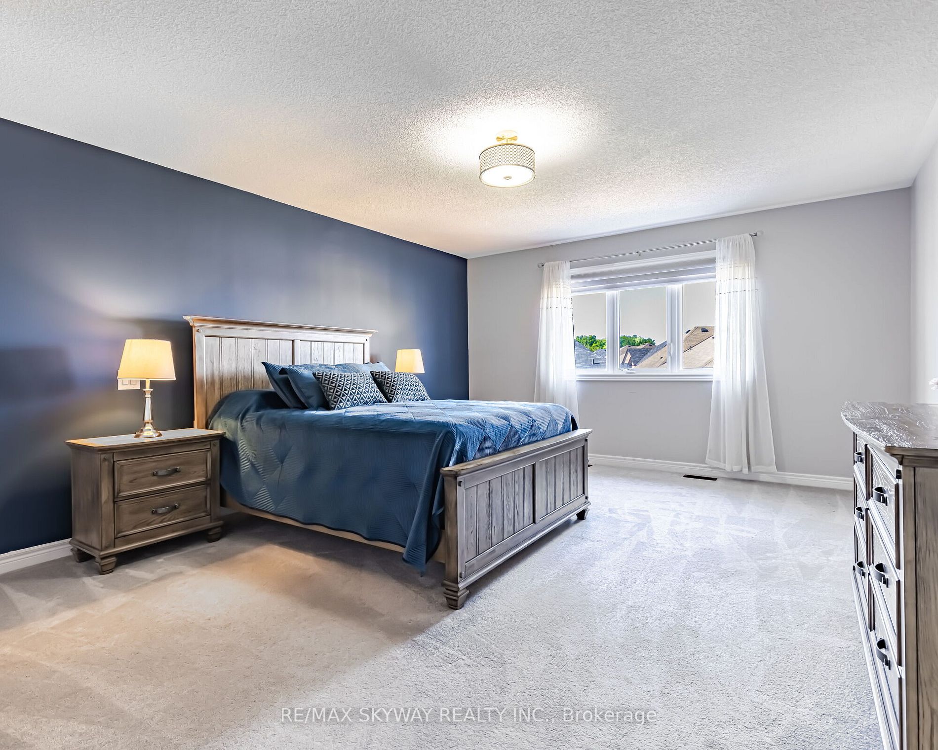 63 Blackberry Valley Crescent