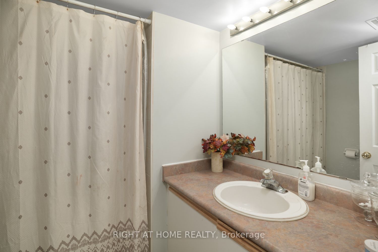 57 Brickyard Way, #67