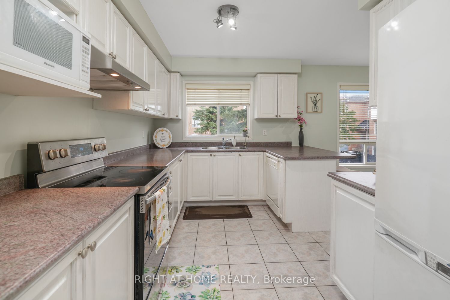 57 Brickyard Way, #67
