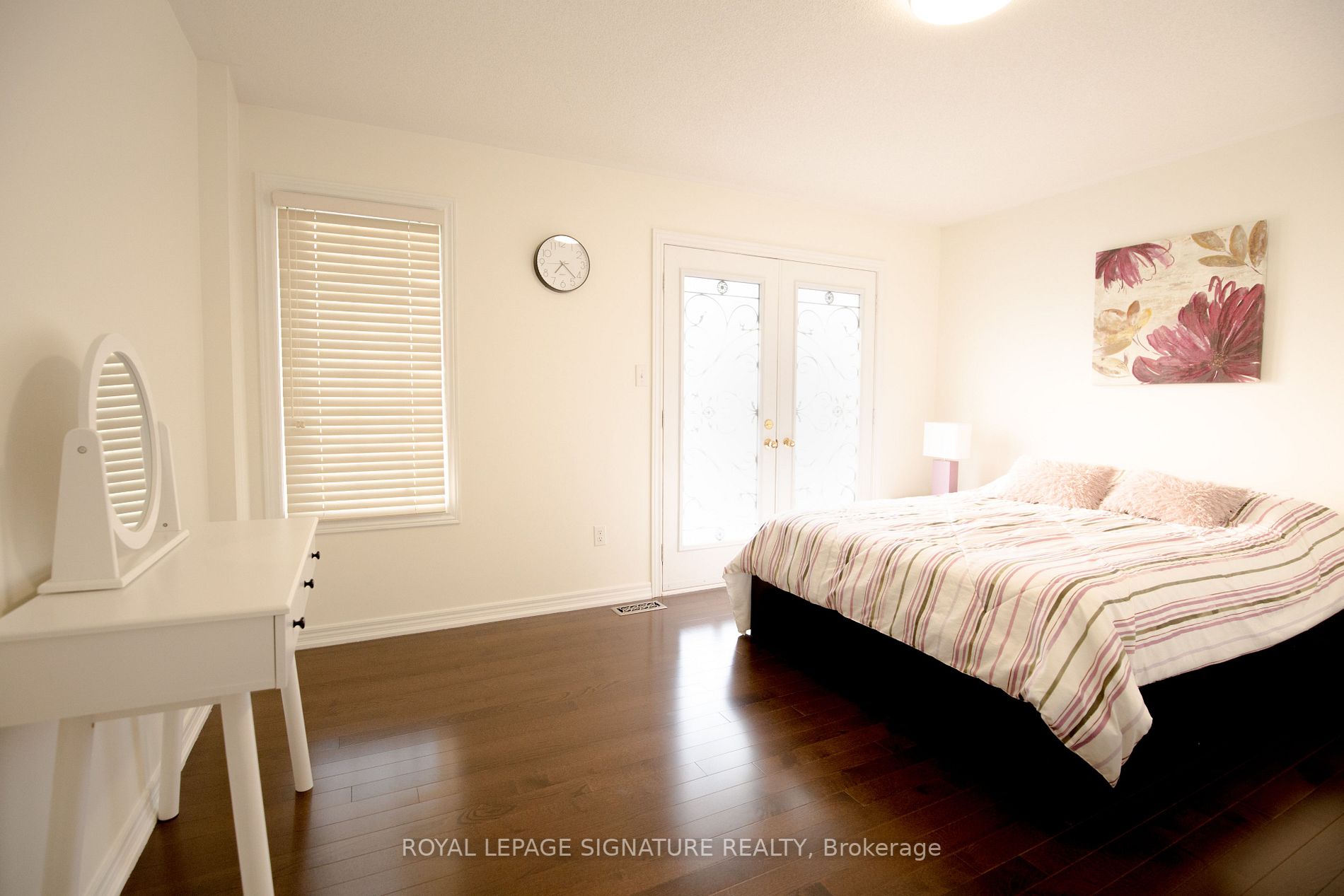 1034 Laurier Ave