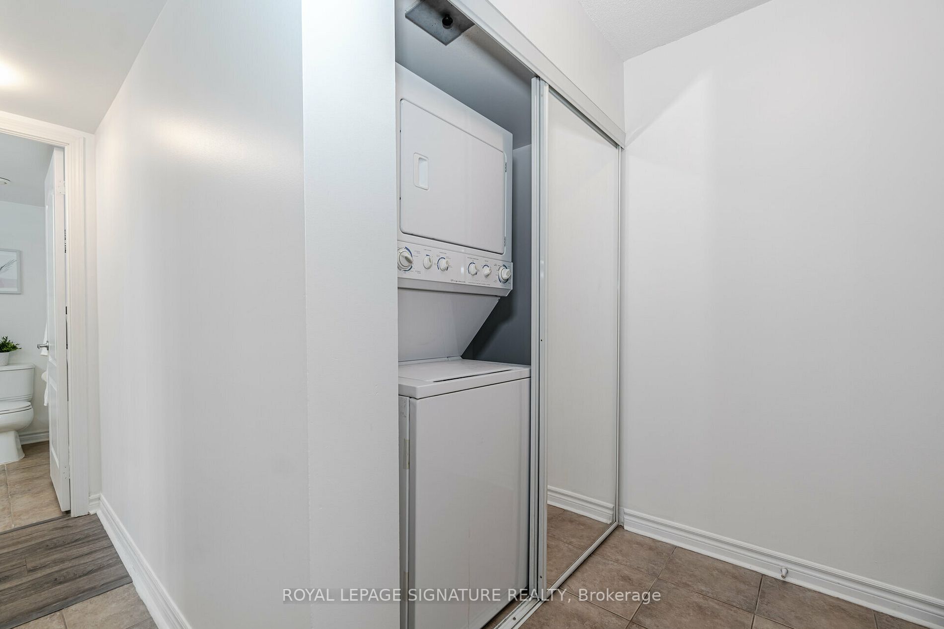 4080 Living Arts Dr, #2408