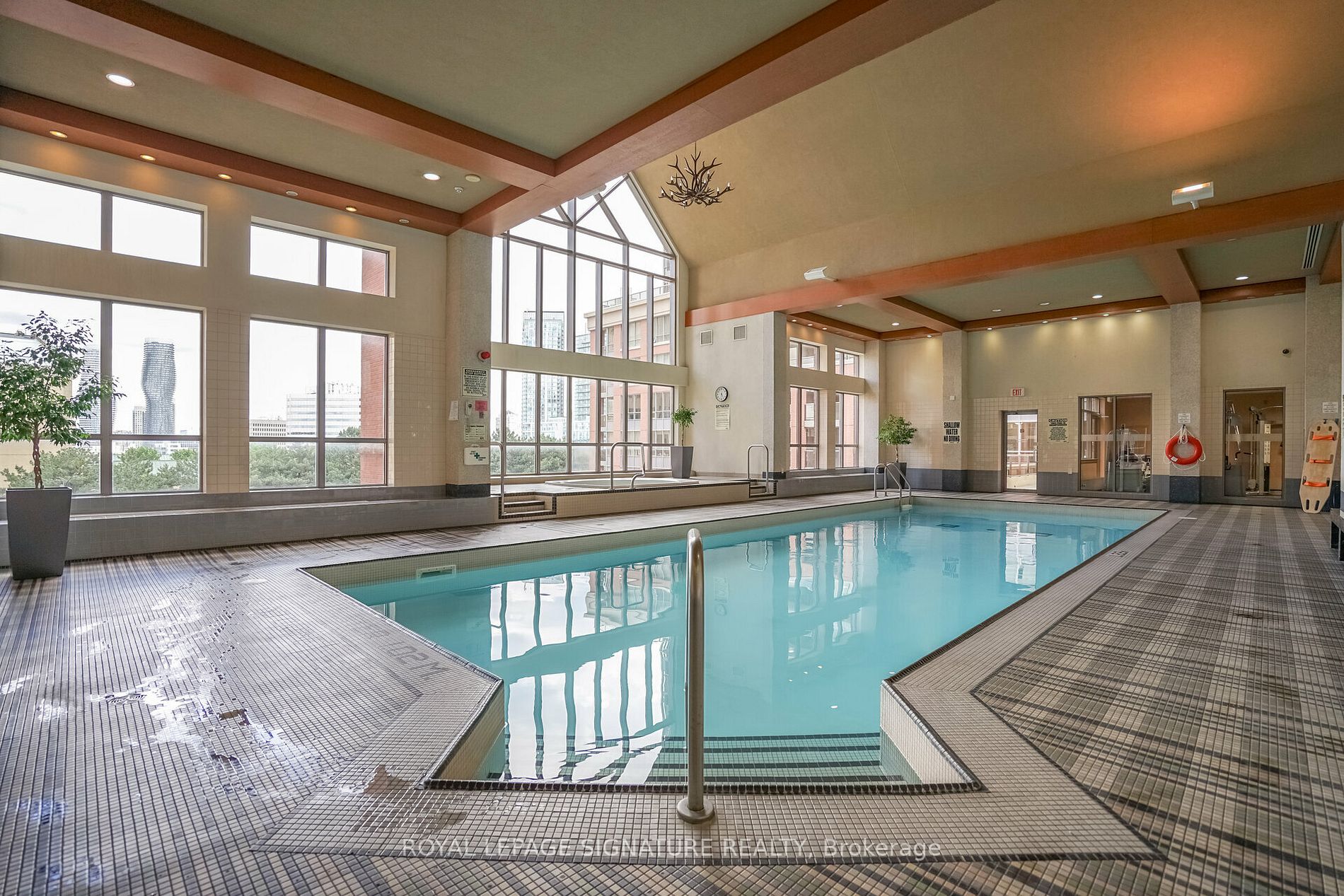 4080 Living Arts Dr, #2408