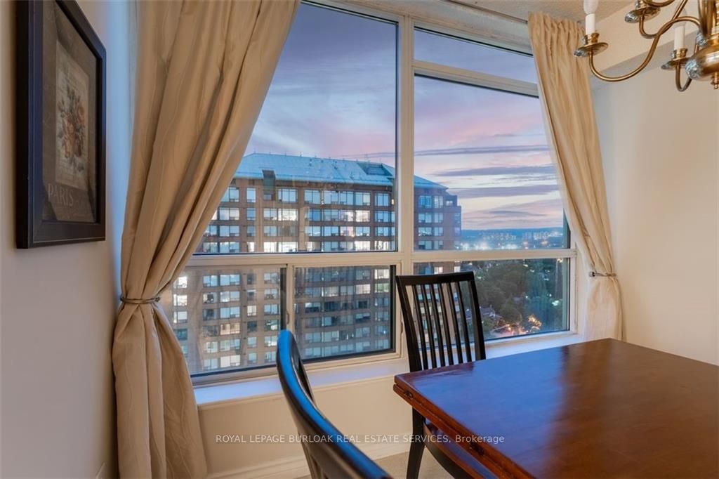 1276 Maple Crossing Boulevard, #1909