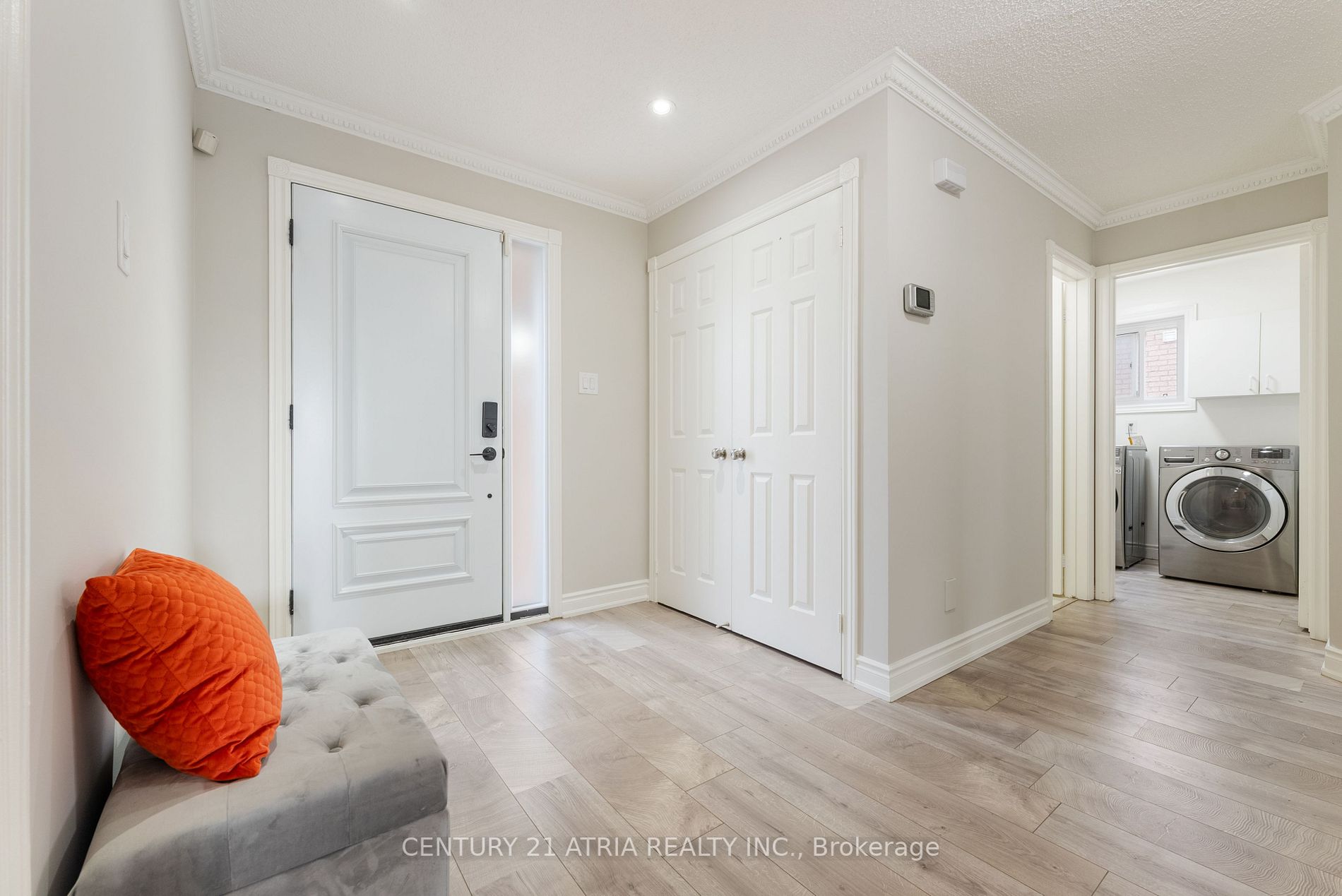 37 Whitbread Ave