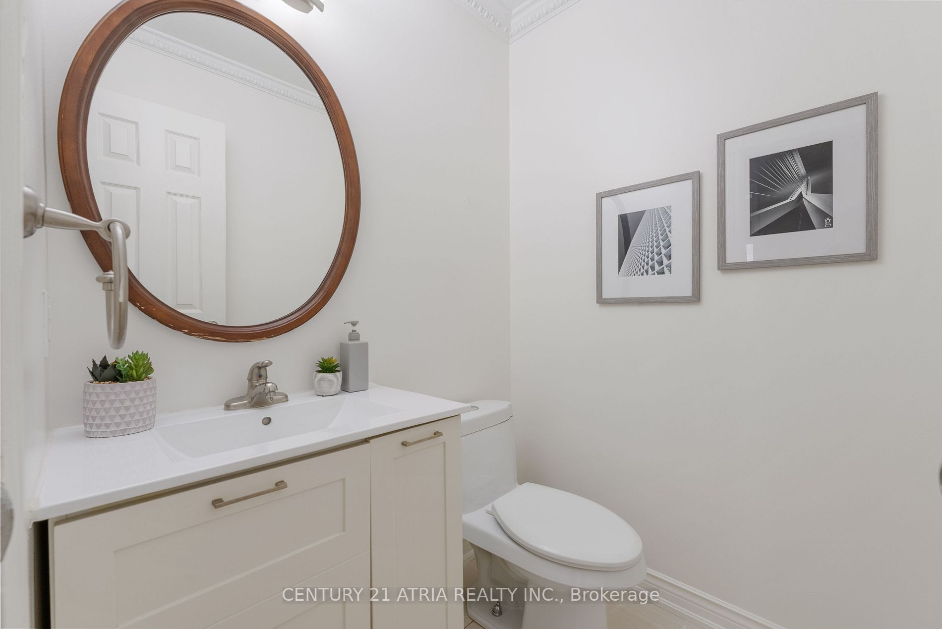 Listing W6810312 - Large Photo # 7