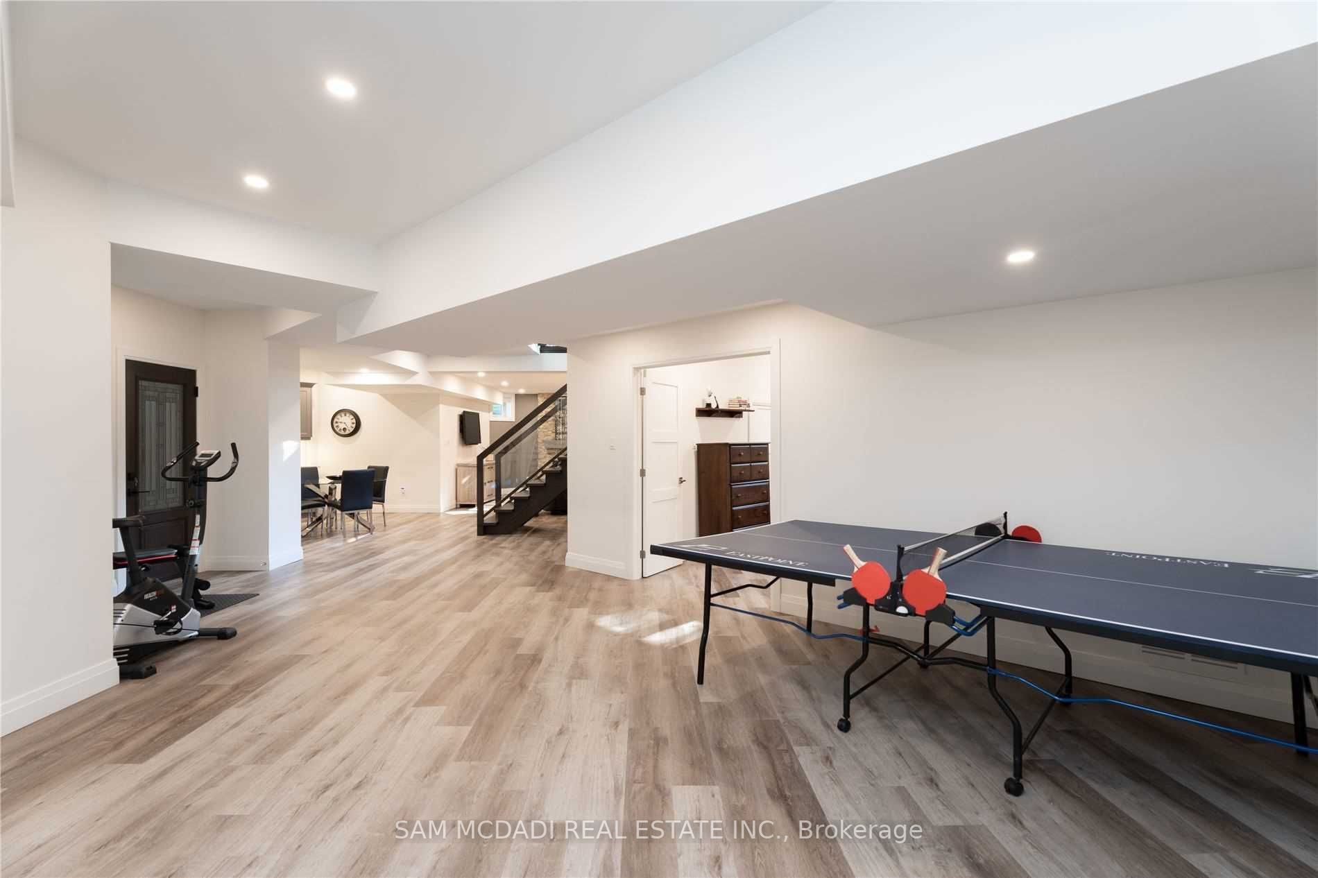 2064 Almira Crt