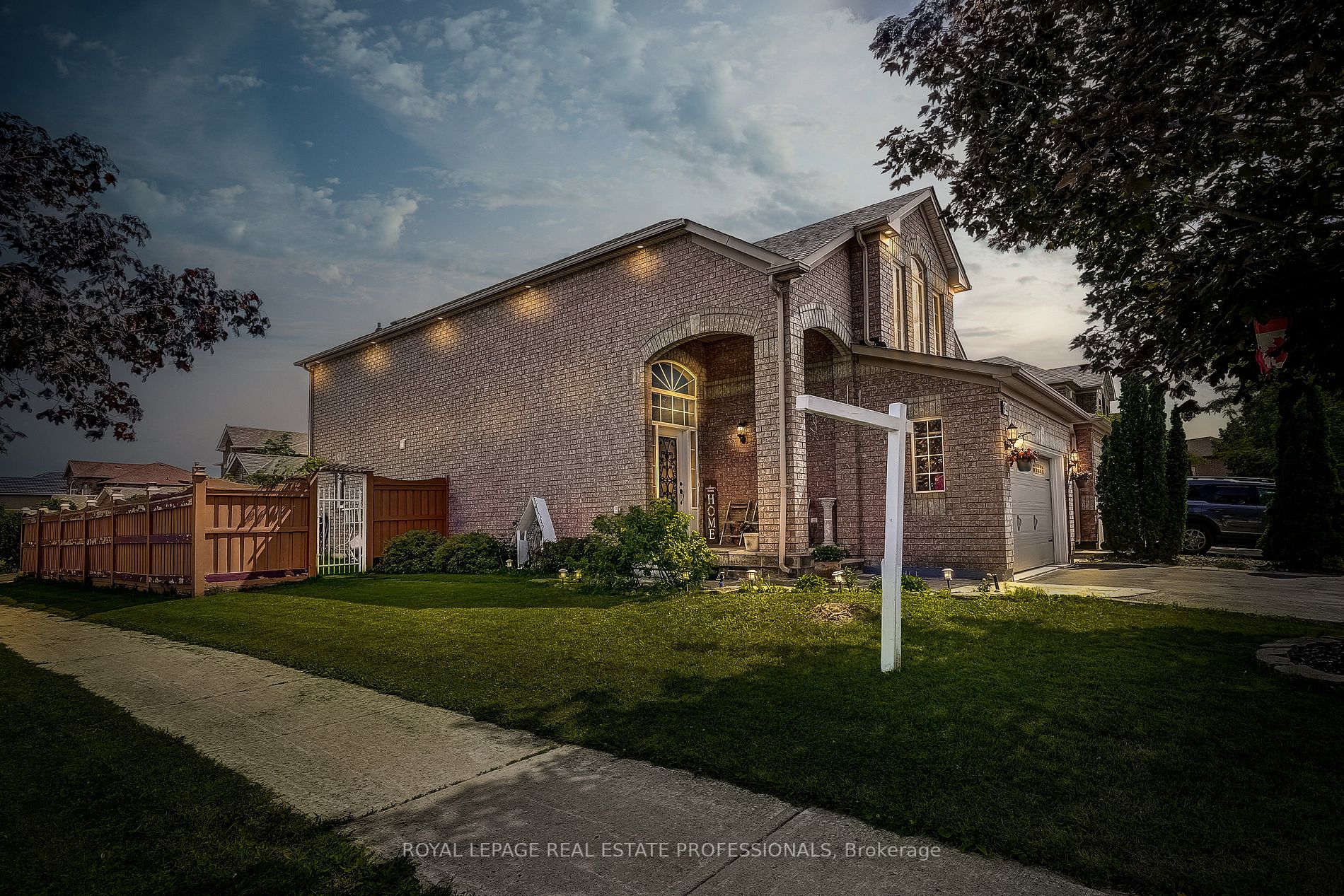 94 Stella Cres