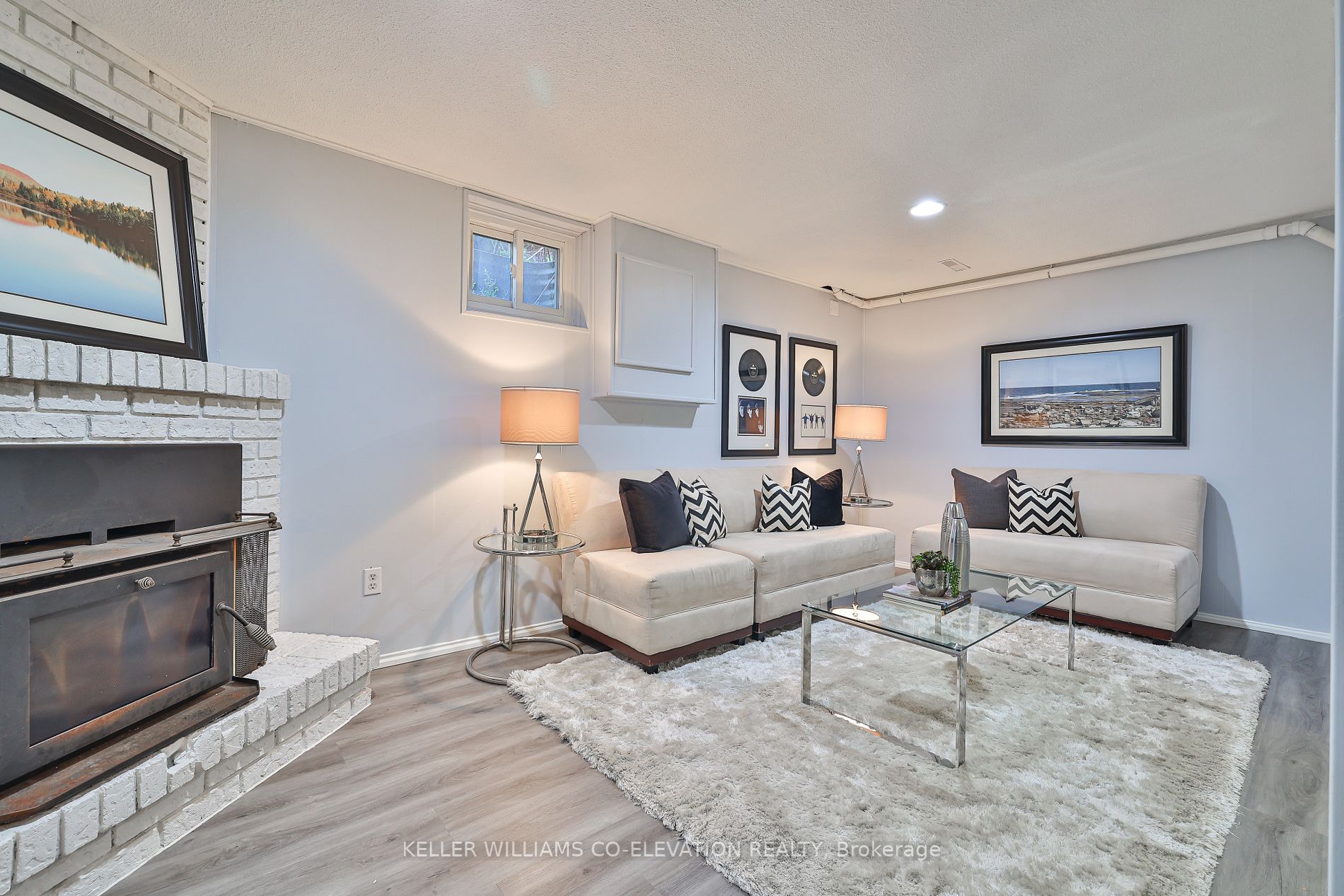 2120 Rathburn Rd E, #108