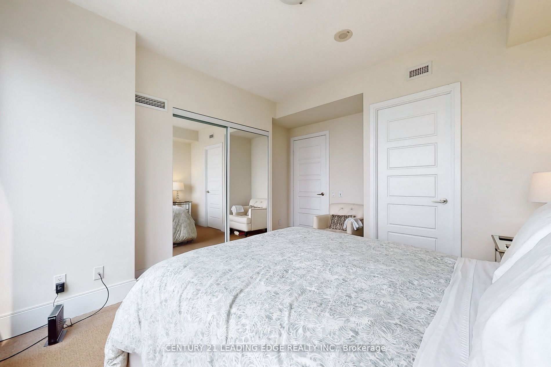 15 Viking Lane, #1407