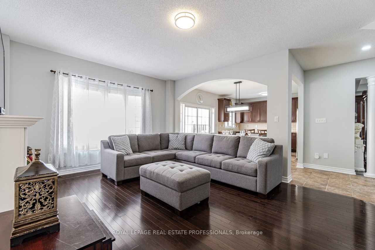 Listing W6810534 - Large Photo # 7