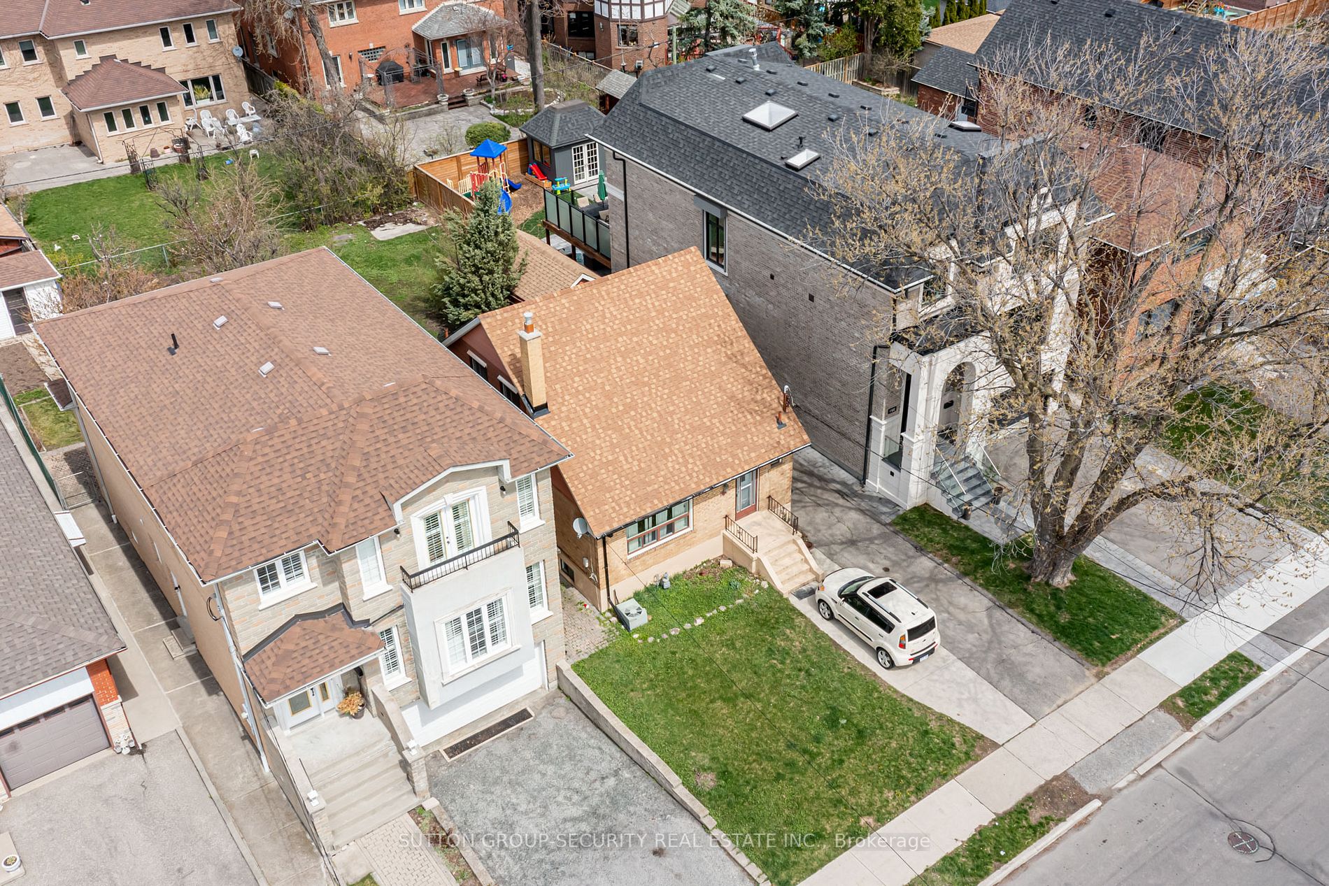 1104 Glengrove Ave
