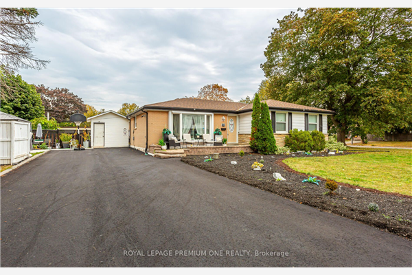 35 Brentwood Dr
