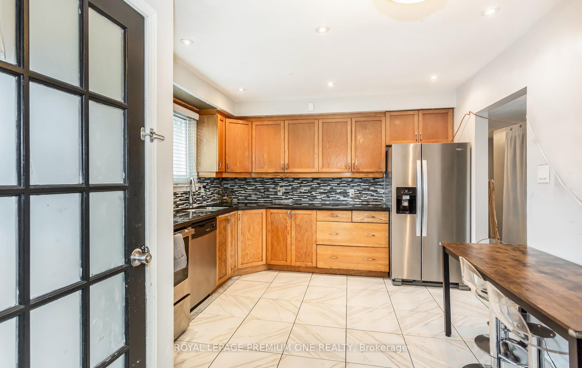 35 Brentwood Dr