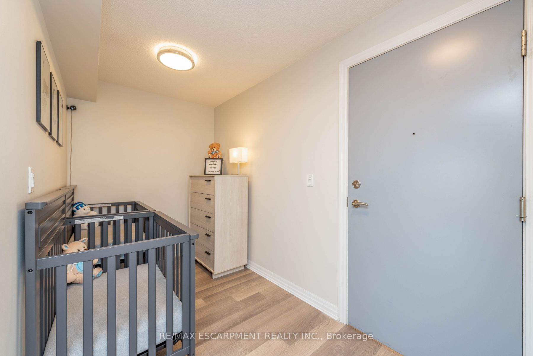 Listing W6810796 - Large Photo # 8
