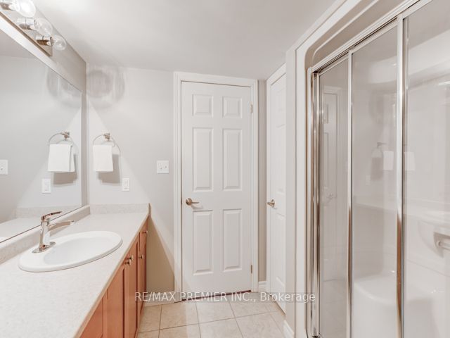 1380 Main St E, #112