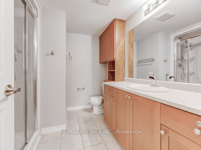 1380 Main St E, #112
