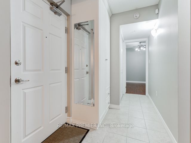 1380 Main St E, #112