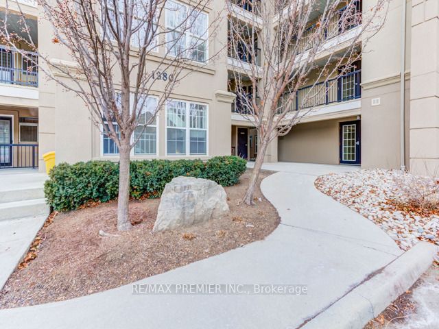 1380 Main St E, #112