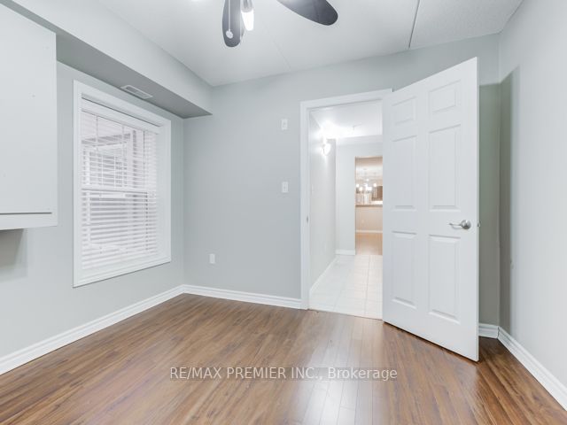 1380 Main St E, #112