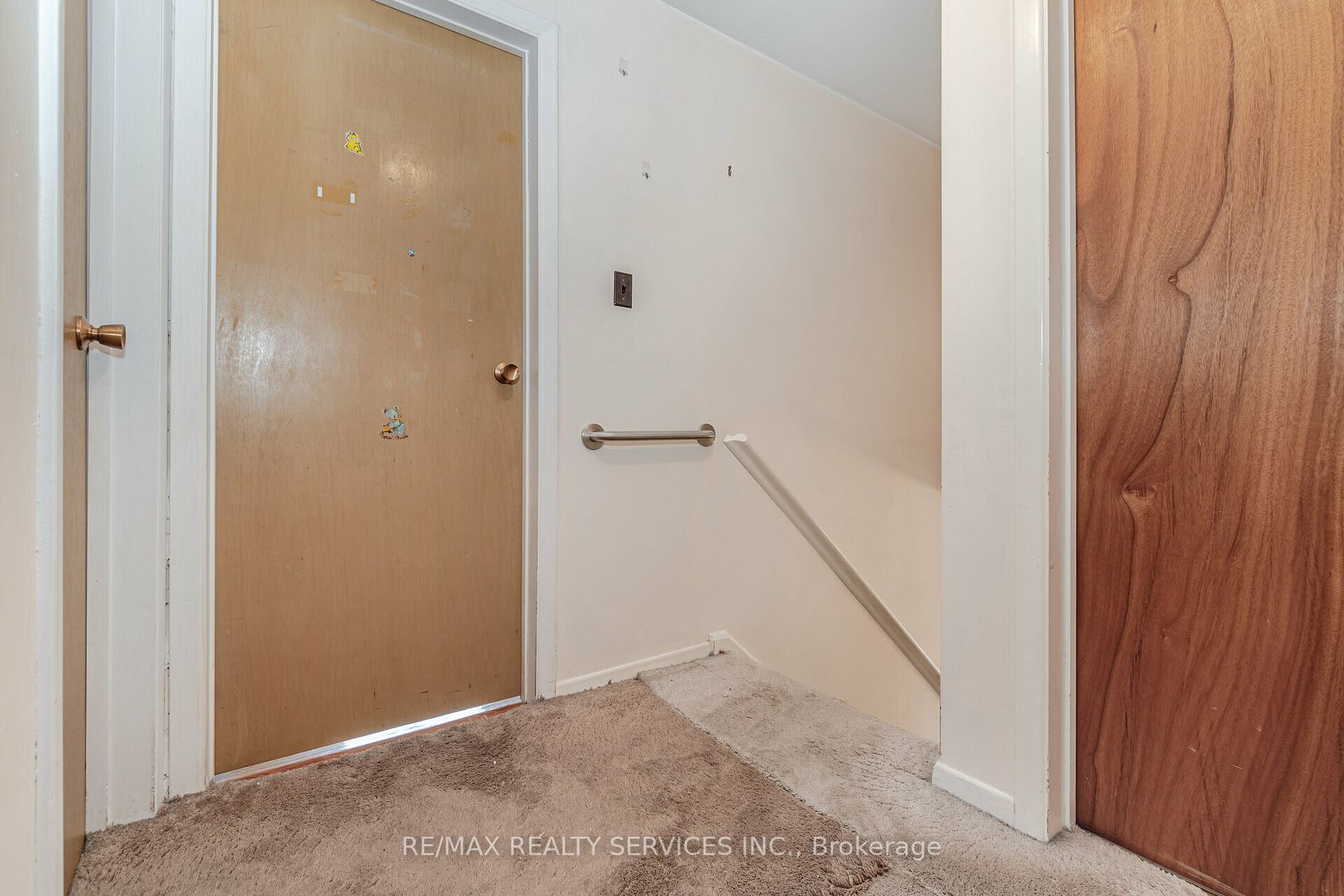 402 Bartley Bull Pkwy