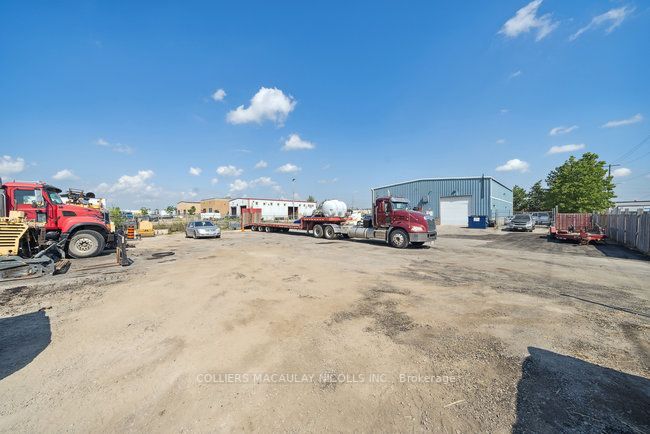 74 Healey Rd