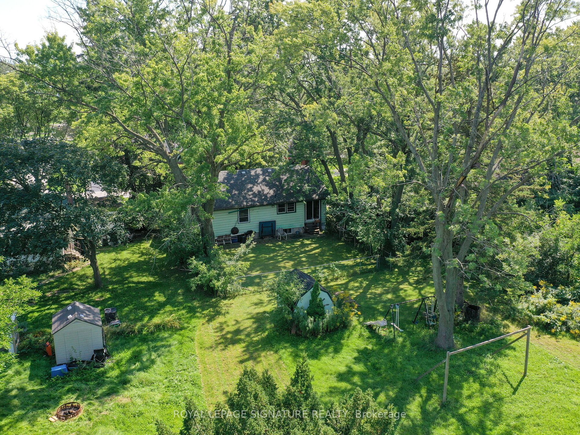 2287 Glenwood School Drive