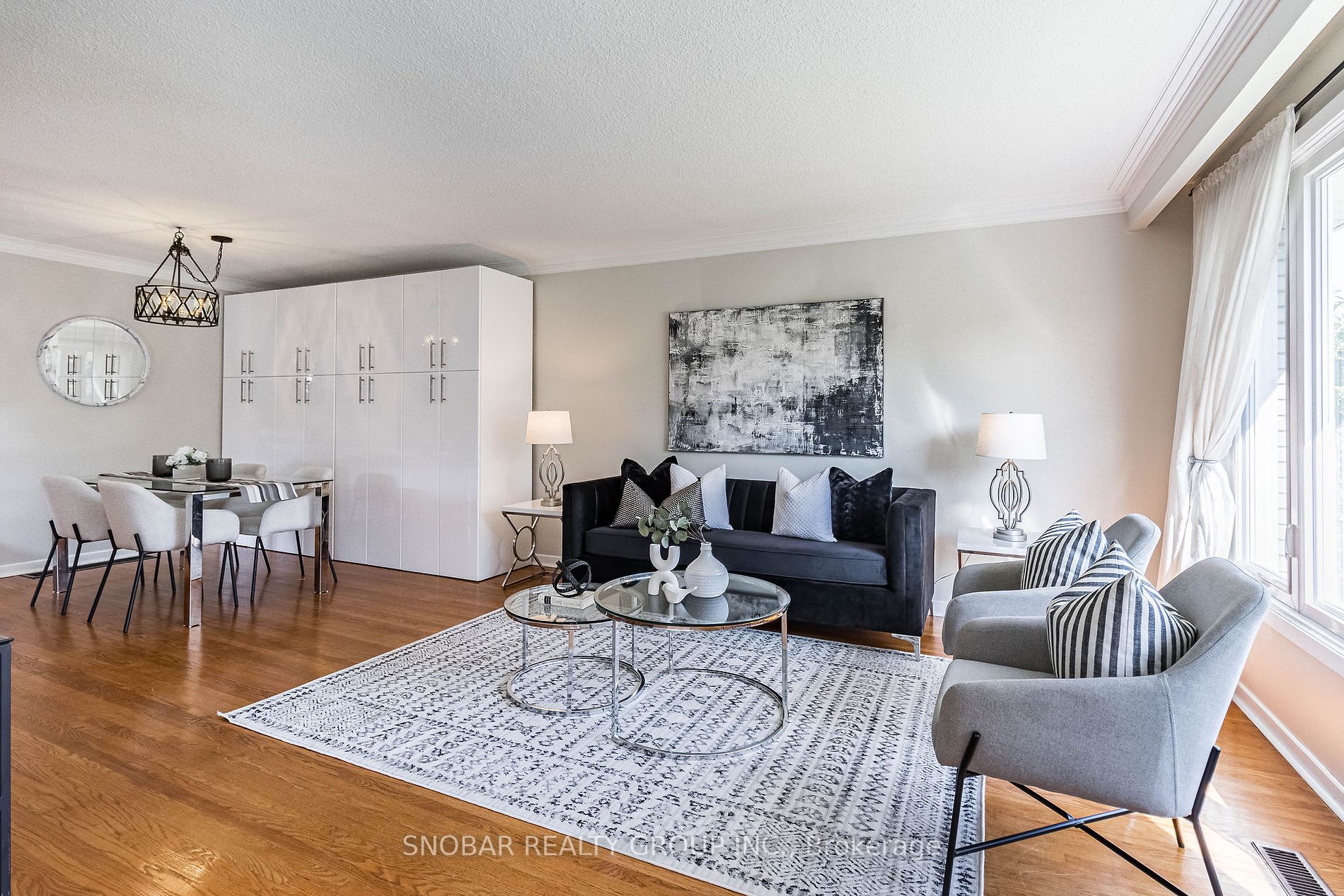 1277 Fairdale Dr