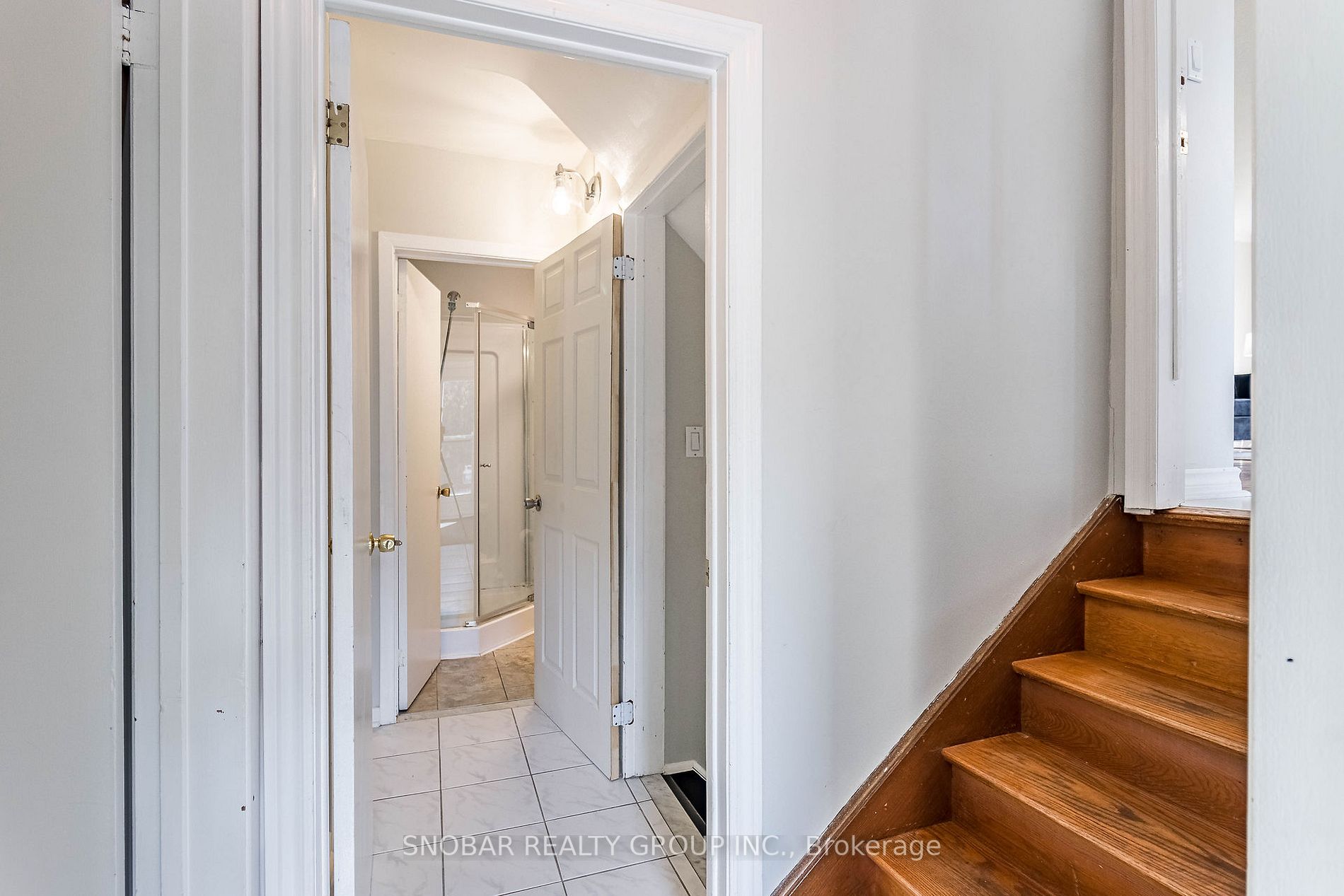 1277 Fairdale Dr