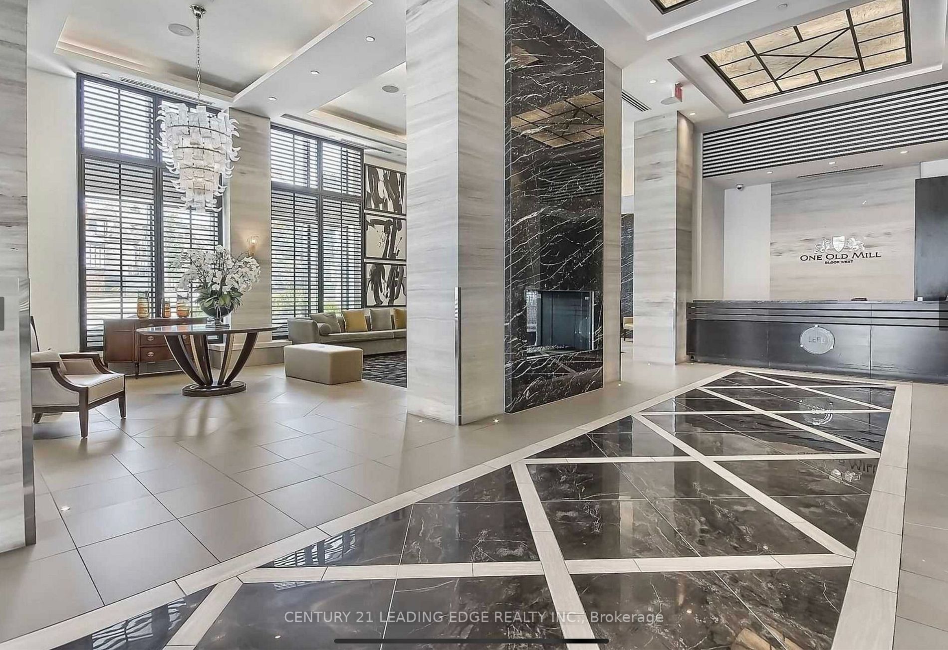 1 Old Mill Dr, #415